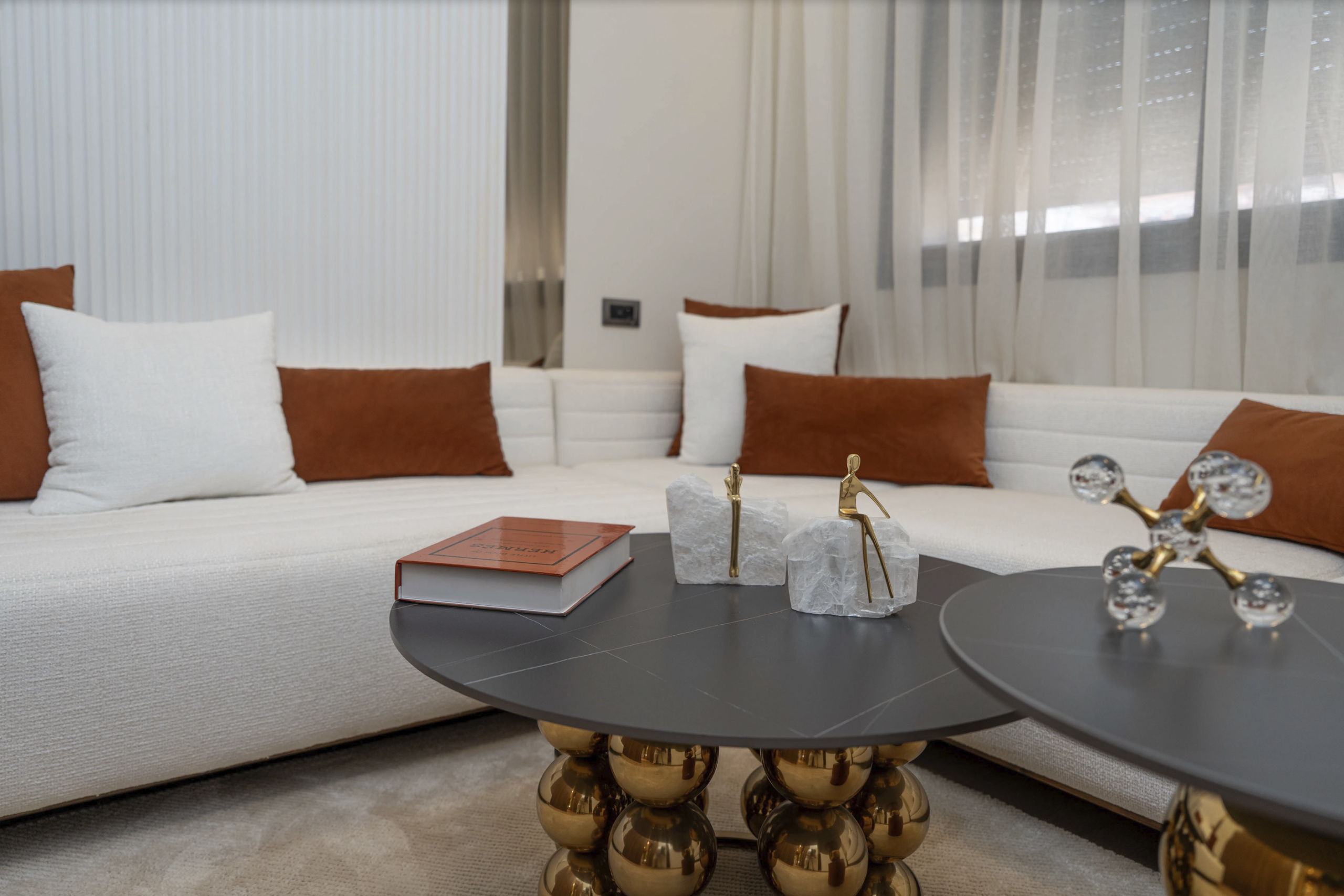 Elegant Living Room Accents